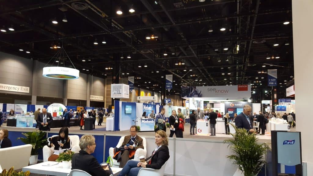 Looking into the South Hall at the RSNA 2018