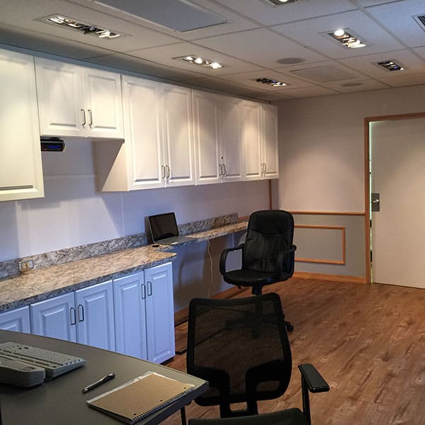 mri-scanner-mobile-unit-interior-view